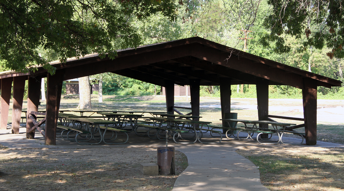 Quinsippi Small Shelter - Quincy Park District